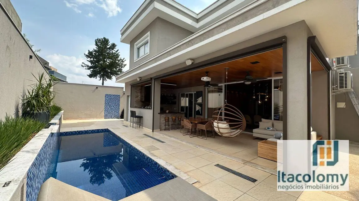 Foto 2 de Casa de Condomínio com 4 quartos à venda e para alugar, 517m2 em Santana De Parnaiba - SP