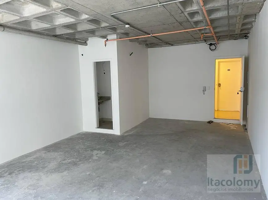 Sala Comercial à venda, 42m2 em Alphaville Industrial, Barueri - SP - imagem 2 Foto 2 de Sala Comercial à venda, 42m2 em Alphaville Industrial, Barueri - SP