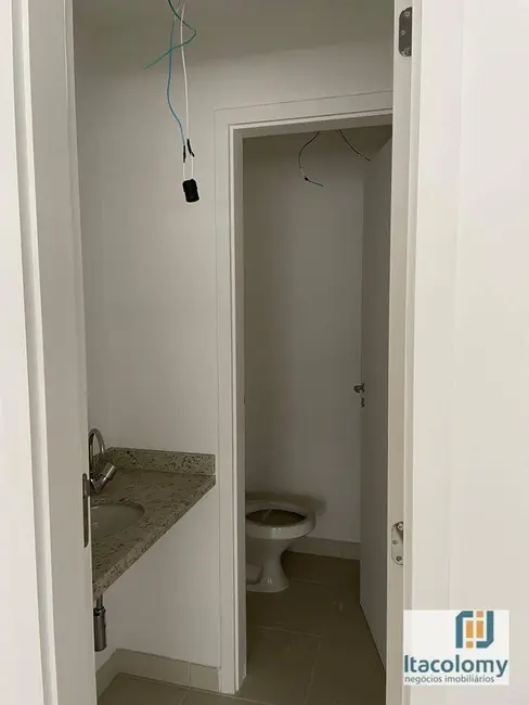 Foto 5 de Sala Comercial à venda, 42m2 em Alphaville Industrial, Barueri - SP