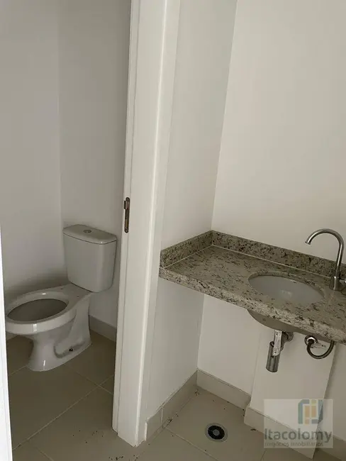 Foto 8 de Sala Comercial à venda, 55m2 em Alphaville Industrial, Barueri - SP