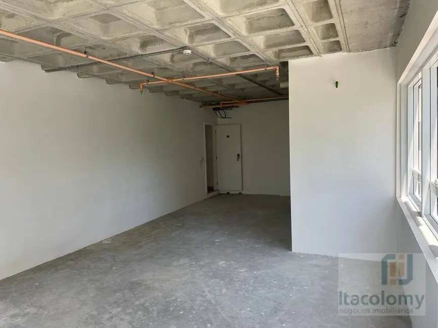 Foto 5 de Sala Comercial à venda, 55m2 em Alphaville Industrial, Barueri - SP