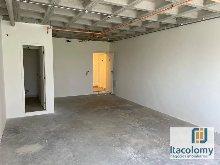 Foto 3 de Sala Comercial à venda, 45m2 em Alphaville Industrial, Barueri - SP