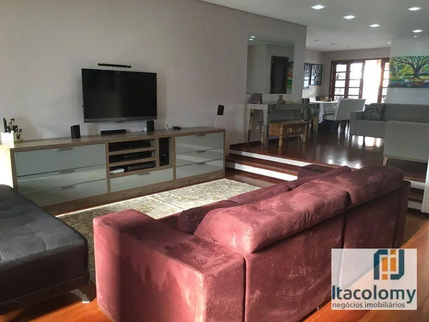 Foto 2 de Casa de Condomínio com 3 quartos à venda, 240m2 em Santana De Parnaiba - SP