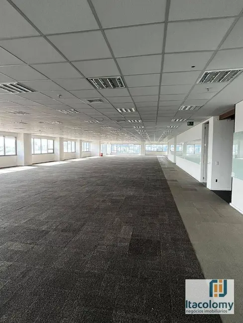 Foto 8 de Sala Comercial para alugar, 2236m2 em Tamboré, Barueri - SP