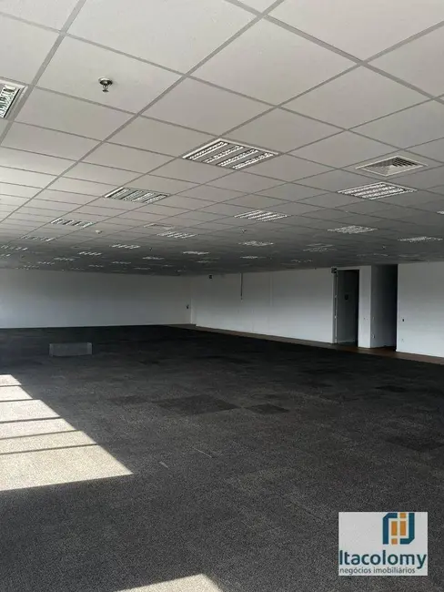 Foto 6 de Sala Comercial para alugar, 2236m2 em Tamboré, Barueri - SP