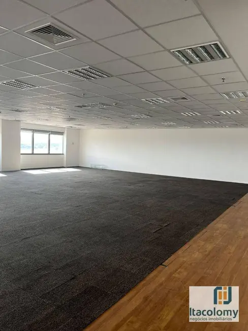 Foto 4 de Sala Comercial para alugar, 2236m2 em Tamboré, Barueri - SP