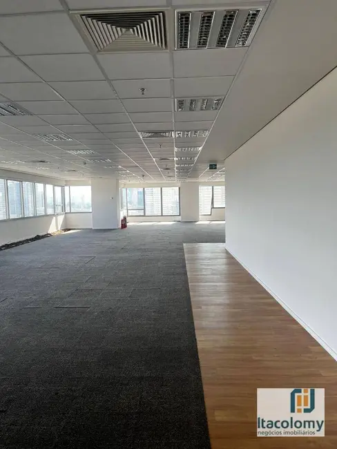 Foto 3 de Sala Comercial para alugar, 2236m2 em Tamboré, Barueri - SP