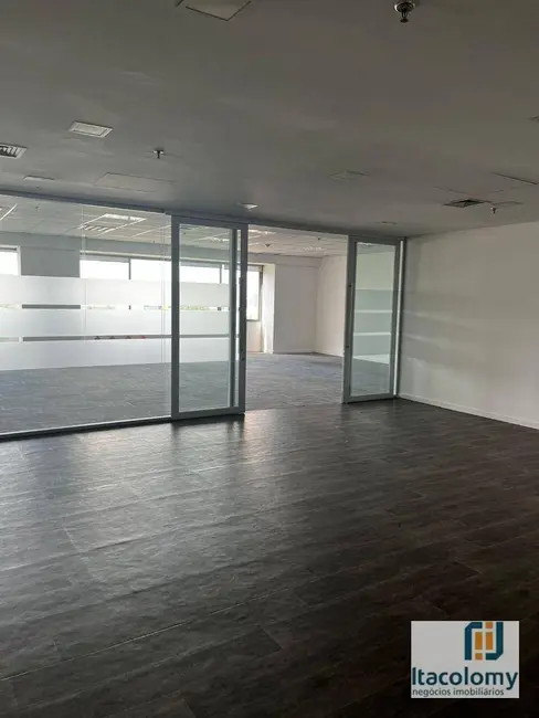Foto 4 de Sala Comercial para alugar, 1118m2 em Tamboré, Barueri - SP