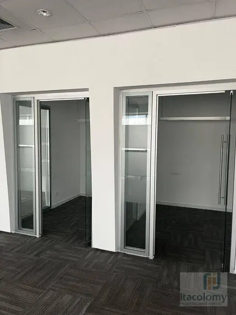 Sala Comercial para alugar, 1118m2 em Tamboré, Barueri - SP - imagem 7 Foto 7 de Sala Comercial para alugar, 1118m2 em Tamboré, Barueri - SP