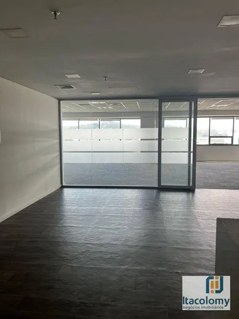 Foto 3 de Sala Comercial para alugar, 1118m2 em Tamboré, Barueri - SP