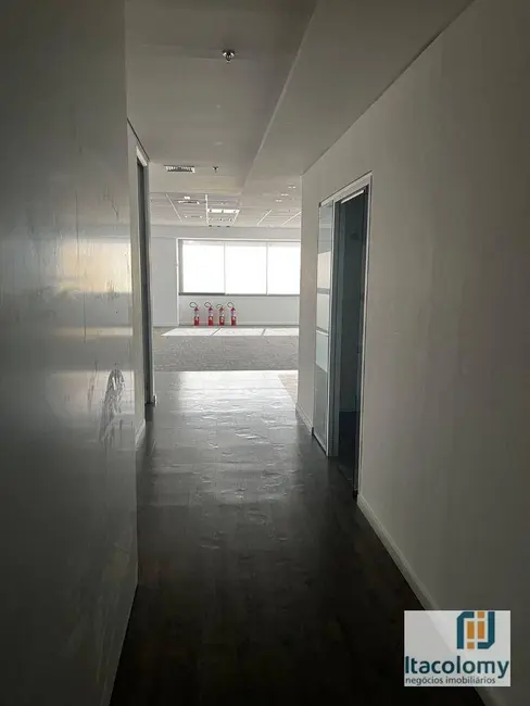 Foto 6 de Sala Comercial para alugar, 1118m2 em Tamboré, Barueri - SP
