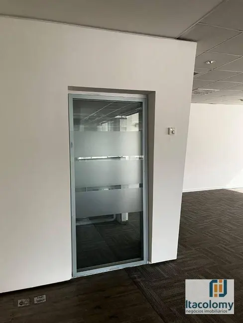 Foto 5 de Sala Comercial para alugar, 1118m2 em Tamboré, Barueri - SP