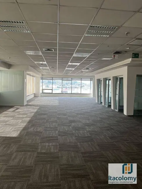 Foto 8 de Sala Comercial para alugar, 1118m2 em Tamboré, Barueri - SP