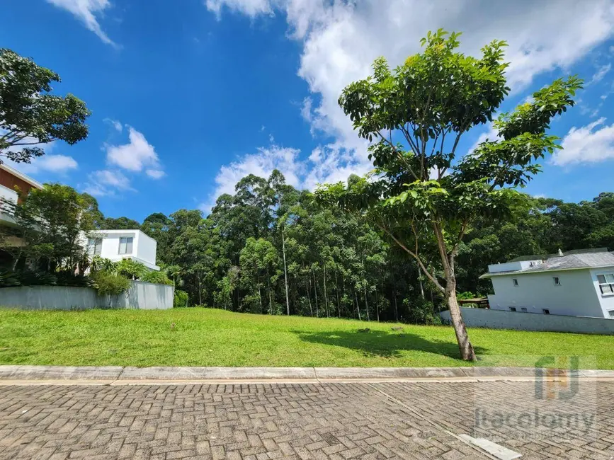 Foto 1 de Terreno / Lote à venda, 590m2 em Tamboré, Santana De Parnaiba - SP