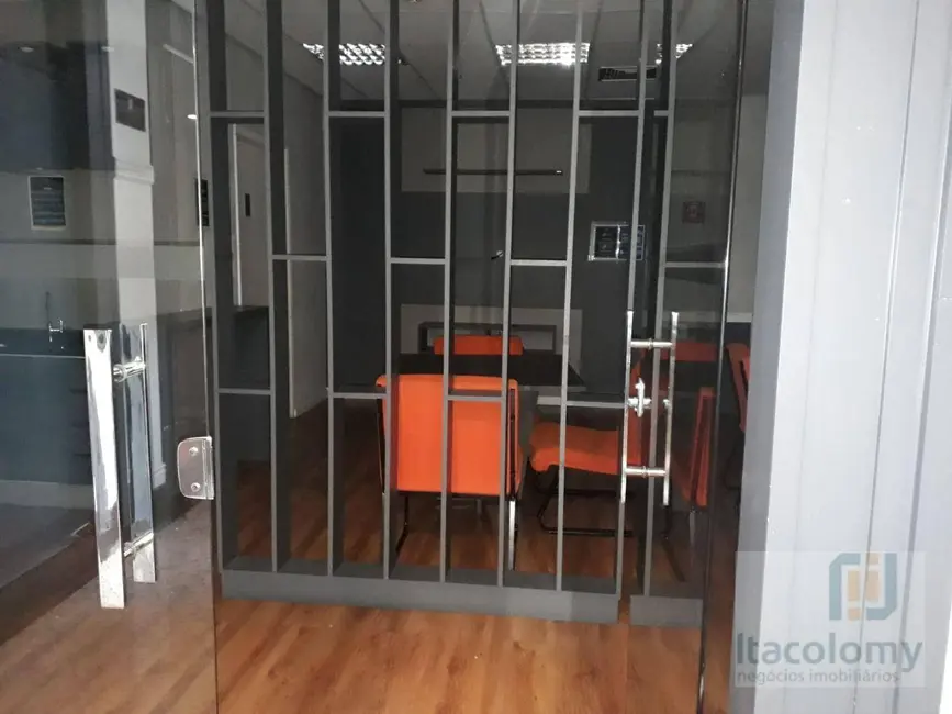 Foto 4 de Sala Comercial para alugar, 621m2 em Alphaville Industrial, Barueri - SP