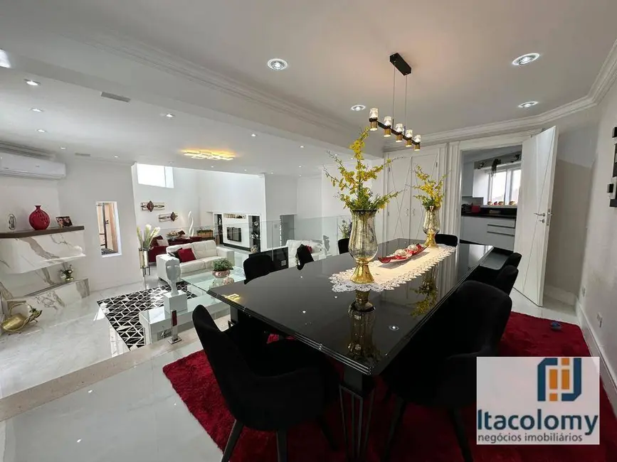 Casa de Condomínio com 4 quartos à venda, 450m2 em Santana De Parnaiba - SP - imagem 5 Foto 5 de Casa de Condomínio com 4 quartos à venda, 450m2 em Santana De Parnaiba - SP