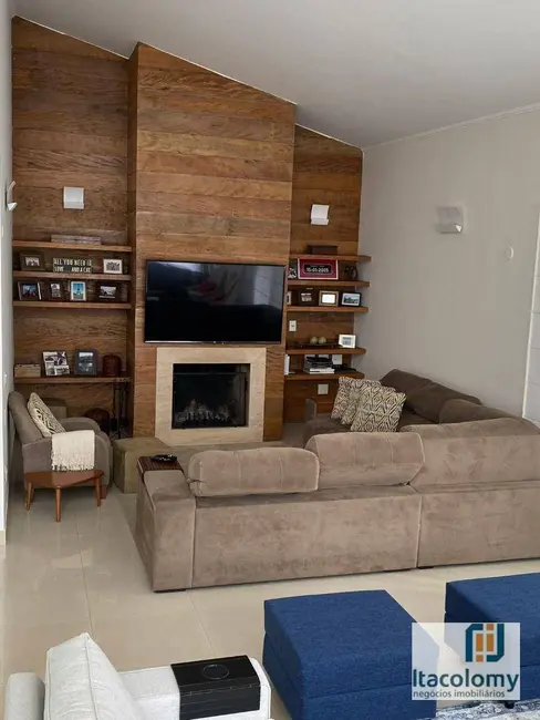 Foto 6 de Casa de Condomínio com 4 quartos à venda, 640m2 em Barueri - SP