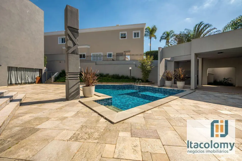 Foto 3 de Casa de Condomínio com 4 quartos à venda, 1404m2 em Barueri - SP