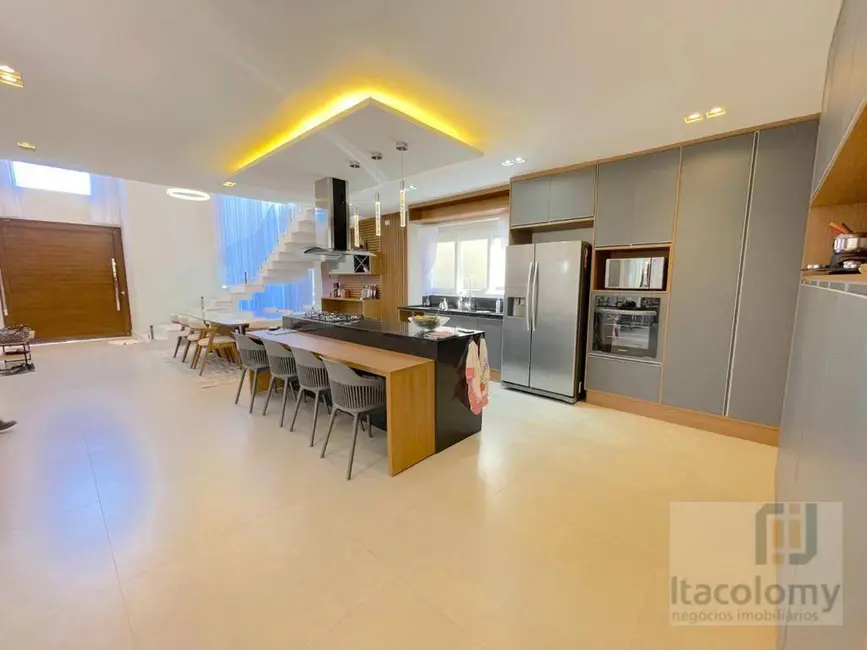 Foto 4 de Casa de Condomínio com 4 quartos à venda, 498m2 em Santana De Parnaiba - SP