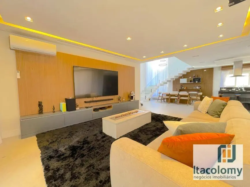 Foto 3 de Casa de Condomínio com 4 quartos à venda, 498m2 em Santana De Parnaiba - SP