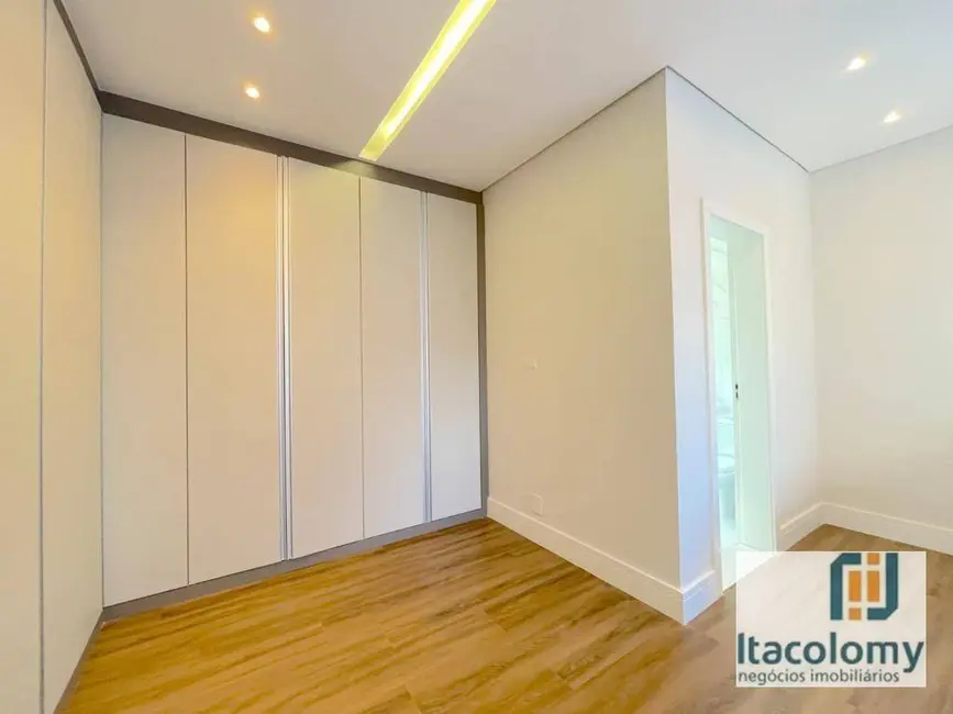 Foto 6 de Casa de Condomínio com 4 quartos à venda, 498m2 em Santana De Parnaiba - SP