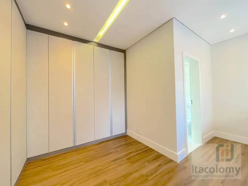 Foto 6 de Casa de Condomínio com 4 quartos à venda, 498m2 em Santana De Parnaiba - SP