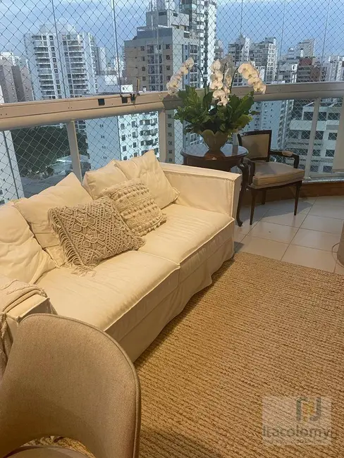 Apartamento com 3 quartos à venda, 165m2 em Indianópolis, São Paulo - SP - imagem 3 Foto 3 de Apartamento com 3 quartos à venda, 165m2 em Indianópolis, São Paulo - SP