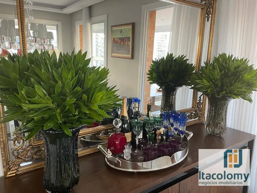 Apartamento com 3 quartos à venda, 165m2 em Indianópolis, São Paulo - SP - imagem 9 Foto 9 de Apartamento com 3 quartos à venda, 165m2 em Indianópolis, São Paulo - SP