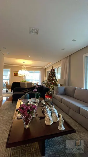 Apartamento com 3 quartos à venda, 165m2 em Indianópolis, São Paulo - SP - imagem 1 Foto 1 de Apartamento com 3 quartos à venda, 165m2 em Indianópolis, São Paulo - SP