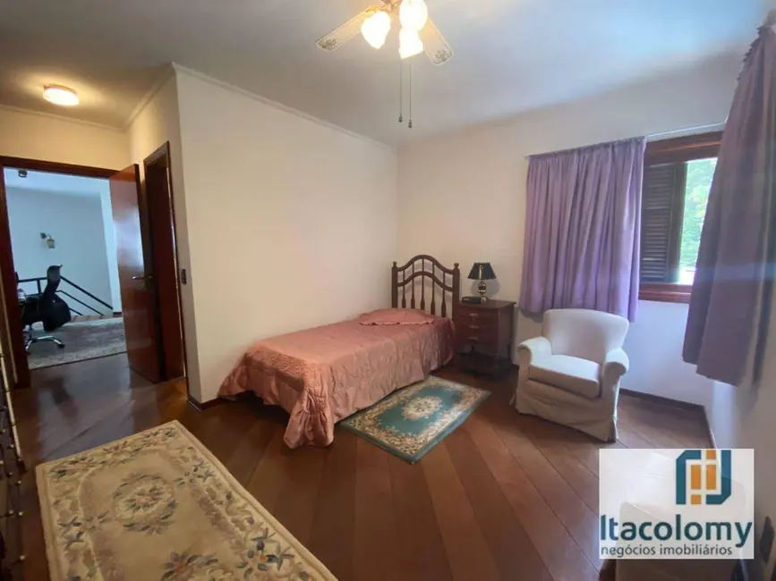 Foto 9 de Casa de Condomínio com 4 quartos à venda, 420m2 em Santana De Parnaiba - SP