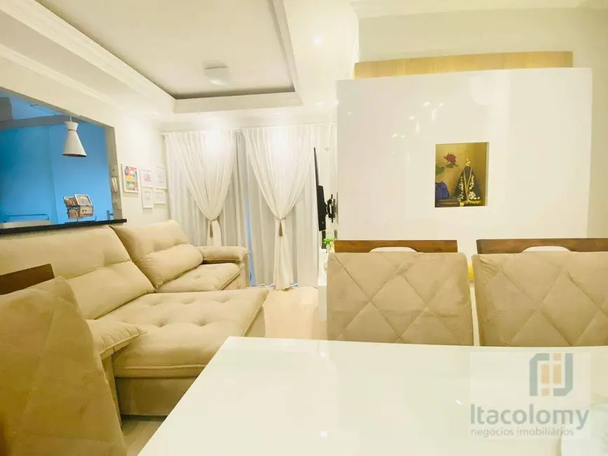 Foto 3 de Apartamento com 2 quartos à venda, 60m2 em Jardim Tupanci, Barueri - SP