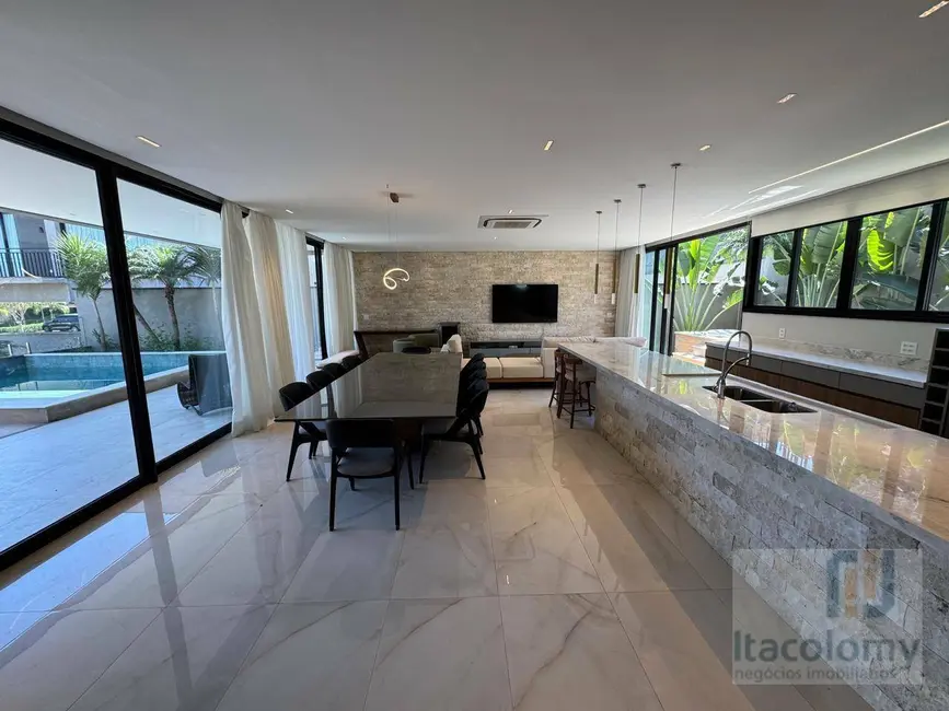 Foto 3 de Casa de Condomínio com 4 quartos à venda e para alugar, 445m2 em Tamboré, Santana De Parnaiba - SP
