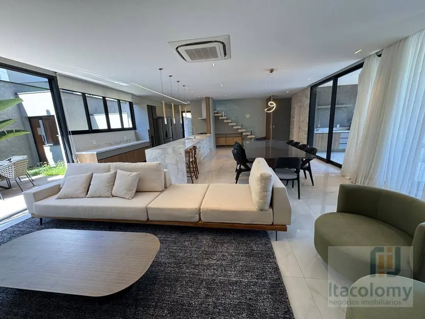 Foto 5 de Casa de Condomínio com 4 quartos à venda e para alugar, 445m2 em Tamboré, Santana De Parnaiba - SP