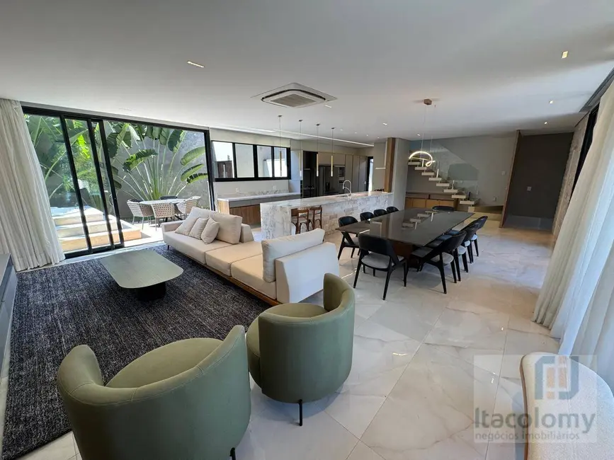 Foto 8 de Casa de Condomínio com 4 quartos à venda e para alugar, 445m2 em Tamboré, Santana De Parnaiba - SP