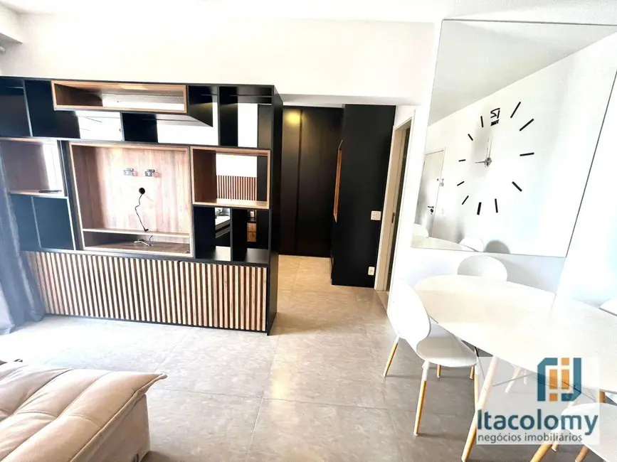 Foto 4 de Apartamento com 1 quarto para alugar, 50m2 em Empresarial 18 do Forte, Barueri - SP