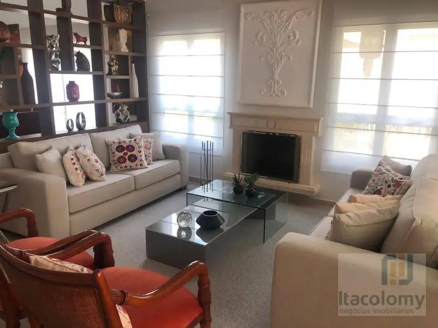 Foto 3 de Casa de Condomínio com 4 quartos à venda, 490m2 em Santana De Parnaiba - SP