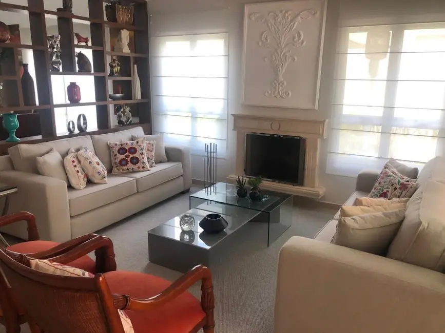 Foto 3 de Casa de Condomínio com 4 quartos à venda, 490m2 em Santana De Parnaiba - SP