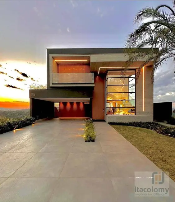 Foto 1 de Casa de Condomínio com 4 quartos à venda, 490m2 em Santana De Parnaiba - SP