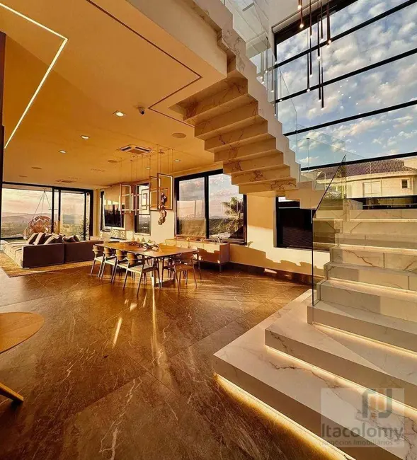 Foto 1 de Casa de Condomínio com 4 quartos à venda, 490m2 em Santana De Parnaiba - SP