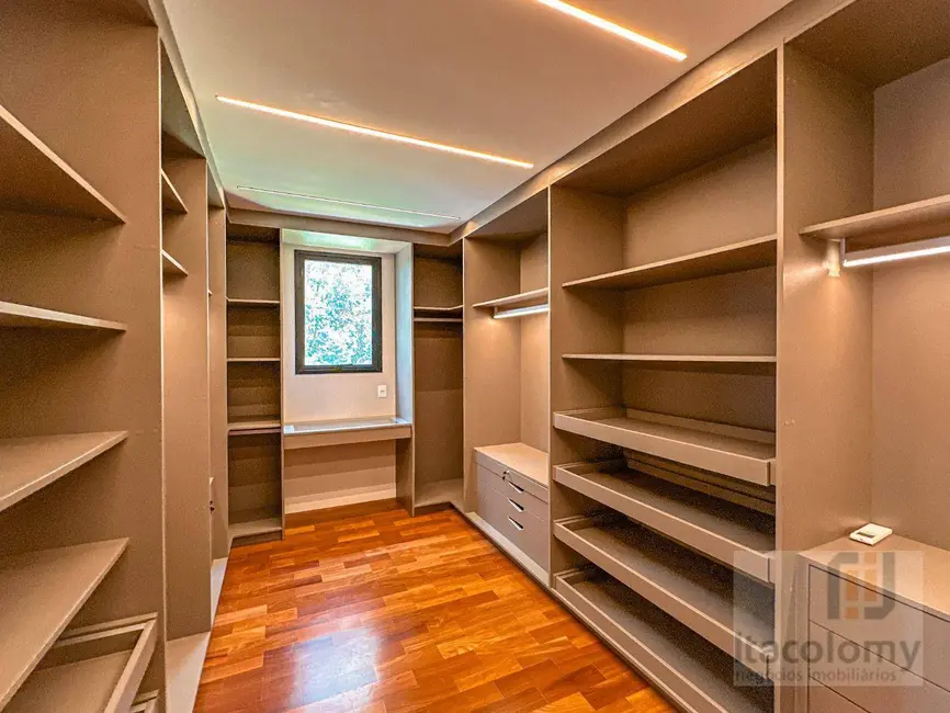 Foto 5 de Casa de Condomínio com 4 quartos à venda, 2367m2 em Residencial Tamboré, Barueri - SP