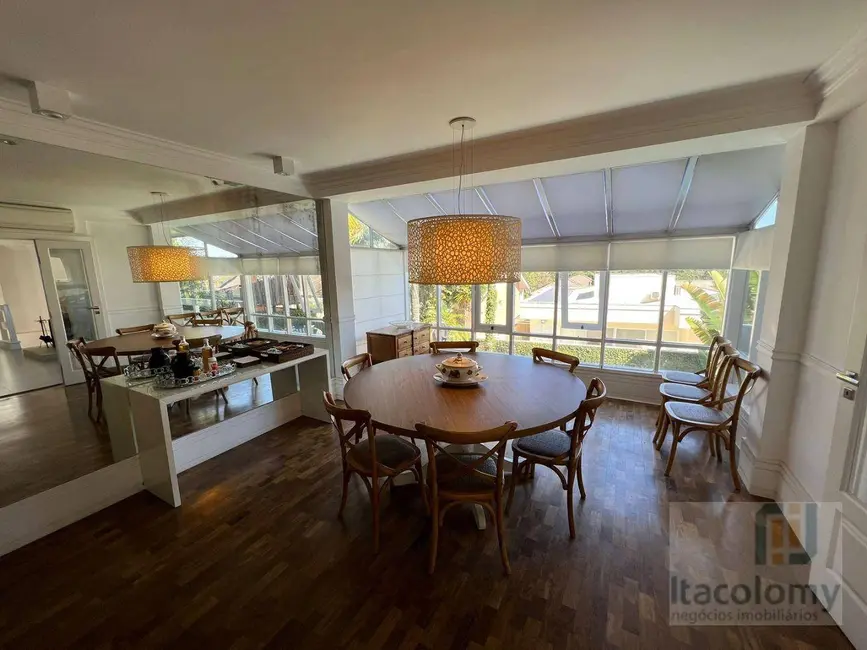 Foto 8 de Casa de Condomínio com 3 quartos à venda, 500m2 em Santana De Parnaiba - SP