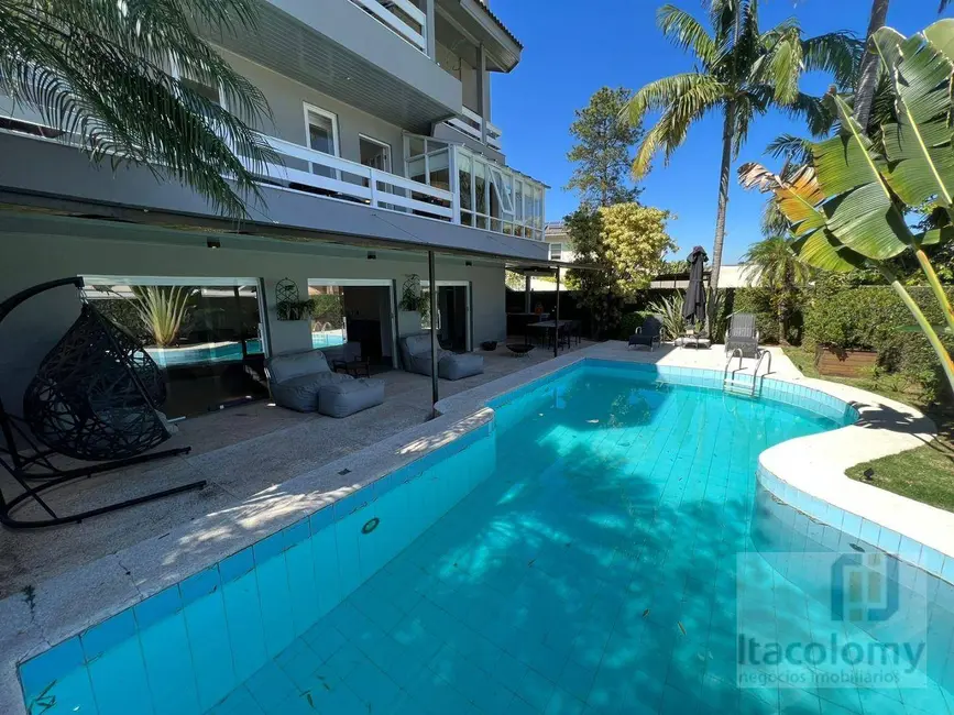 Foto 5 de Casa de Condomínio com 3 quartos à venda, 500m2 em Santana De Parnaiba - SP