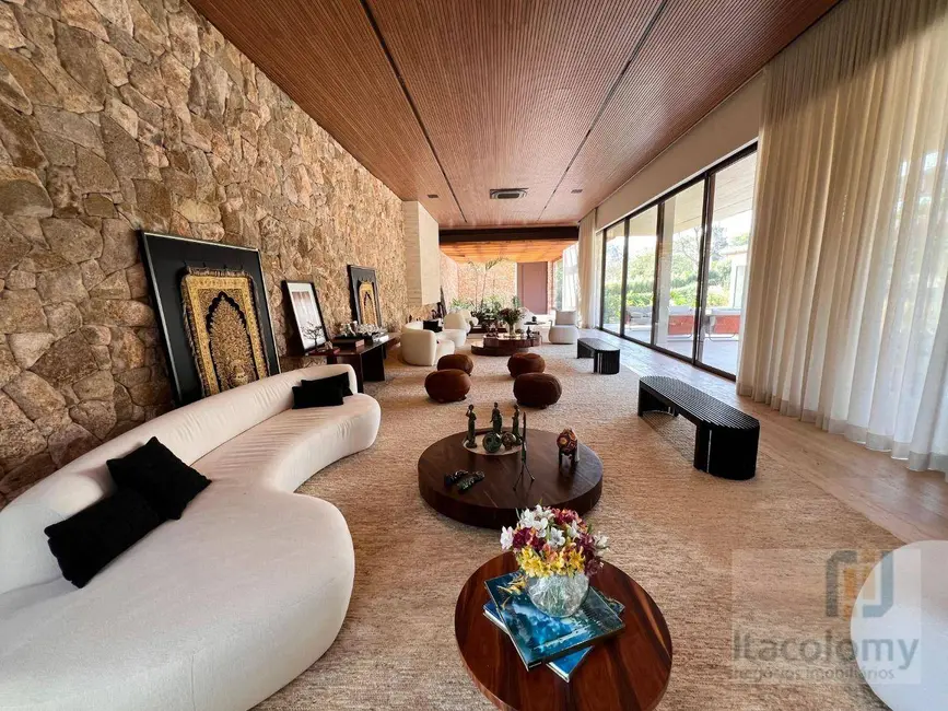 Foto 3 de Casa de Condomínio com 5 quartos à venda, 2255m2 em Residencial Tamboré, Barueri - SP