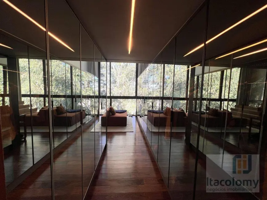 Foto 6 de Casa de Condomínio com 5 quartos à venda, 2255m2 em Residencial Tamboré, Barueri - SP