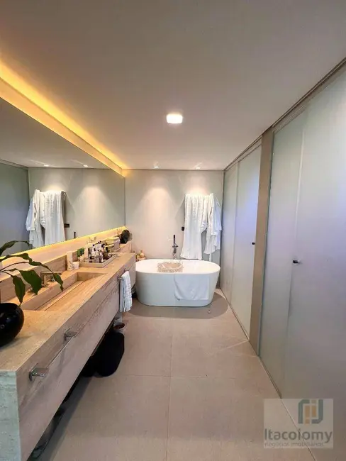 Foto 9 de Casa de Condomínio com 5 quartos à venda, 2255m2 em Residencial Tamboré, Barueri - SP