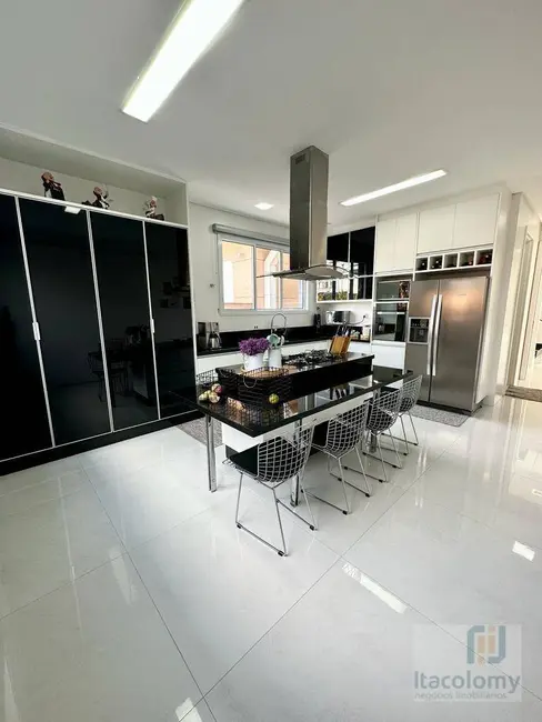 Foto 5 de Casa de Condomínio com 3 quartos à venda, 420m2 em Colinas da Anhangüera, Santana De Parnaiba - SP