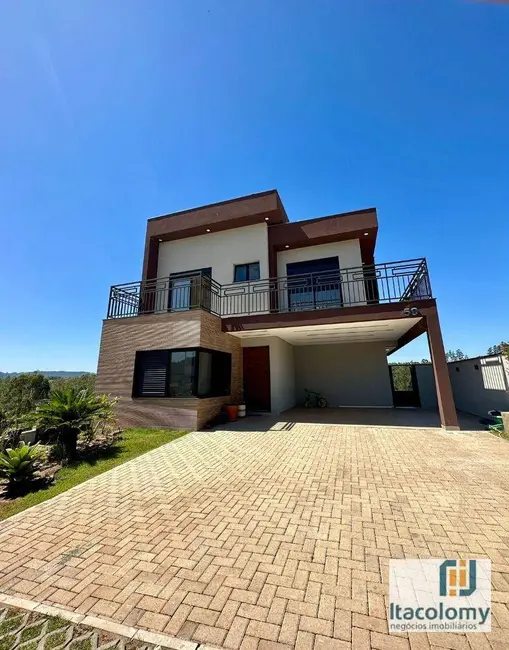 Foto 1 de Casa de Condomínio com 4 quartos para alugar, 420m2 em Colinas da Anhangüera, Santana De Parnaiba - SP
