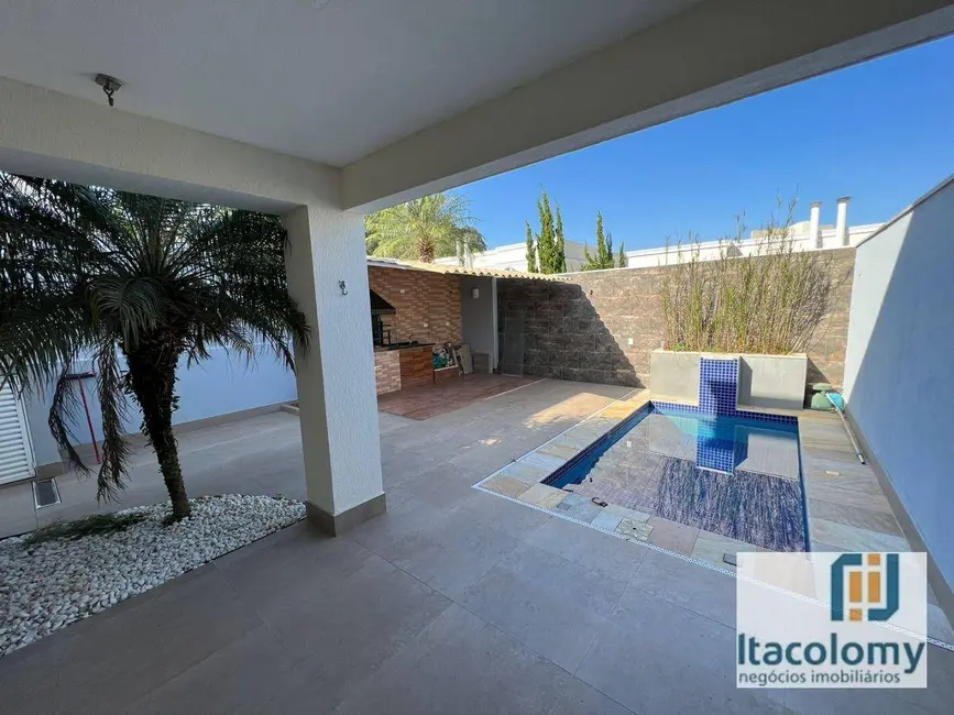 Foto 3 de Casa de Condomínio com 3 quartos à venda e para alugar, 170m2 em Tamboré, Santana De Parnaiba - SP