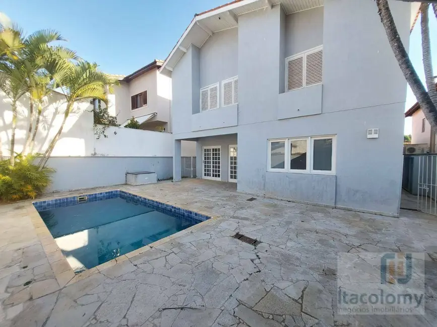 Foto 1 de Casa de Condomínio com 4 quartos à venda e para alugar, 360m2 em Santana De Parnaiba - SP