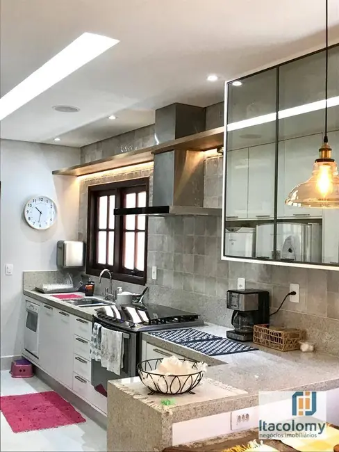 Foto 5 de Casa de Condomínio com 4 quartos à venda, 360m2 em Santana De Parnaiba - SP